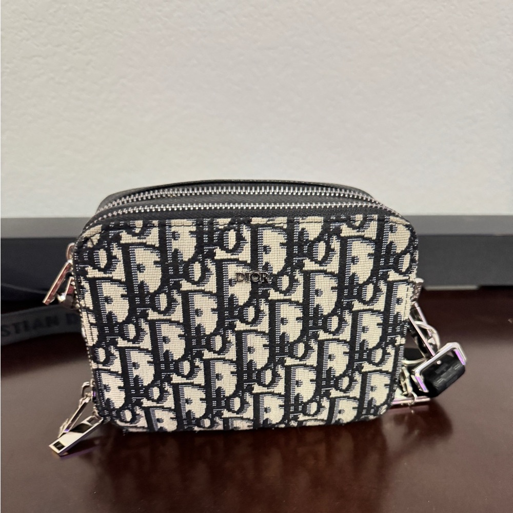 Christian dior Crossbody Bag 2022 Beige and Black Dior Oblique Jacquard